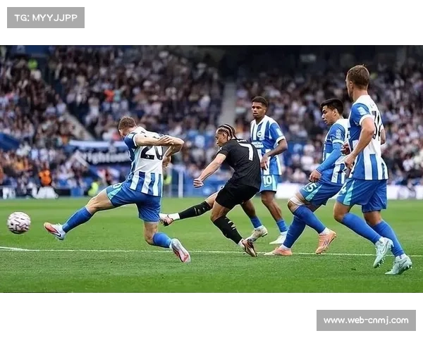 维尔茨、西蒙斯、吉滕斯高价转战英超后表现挣扎 维尔茨、西蒙斯、吉滕斯高价转战英超后表现挣扎